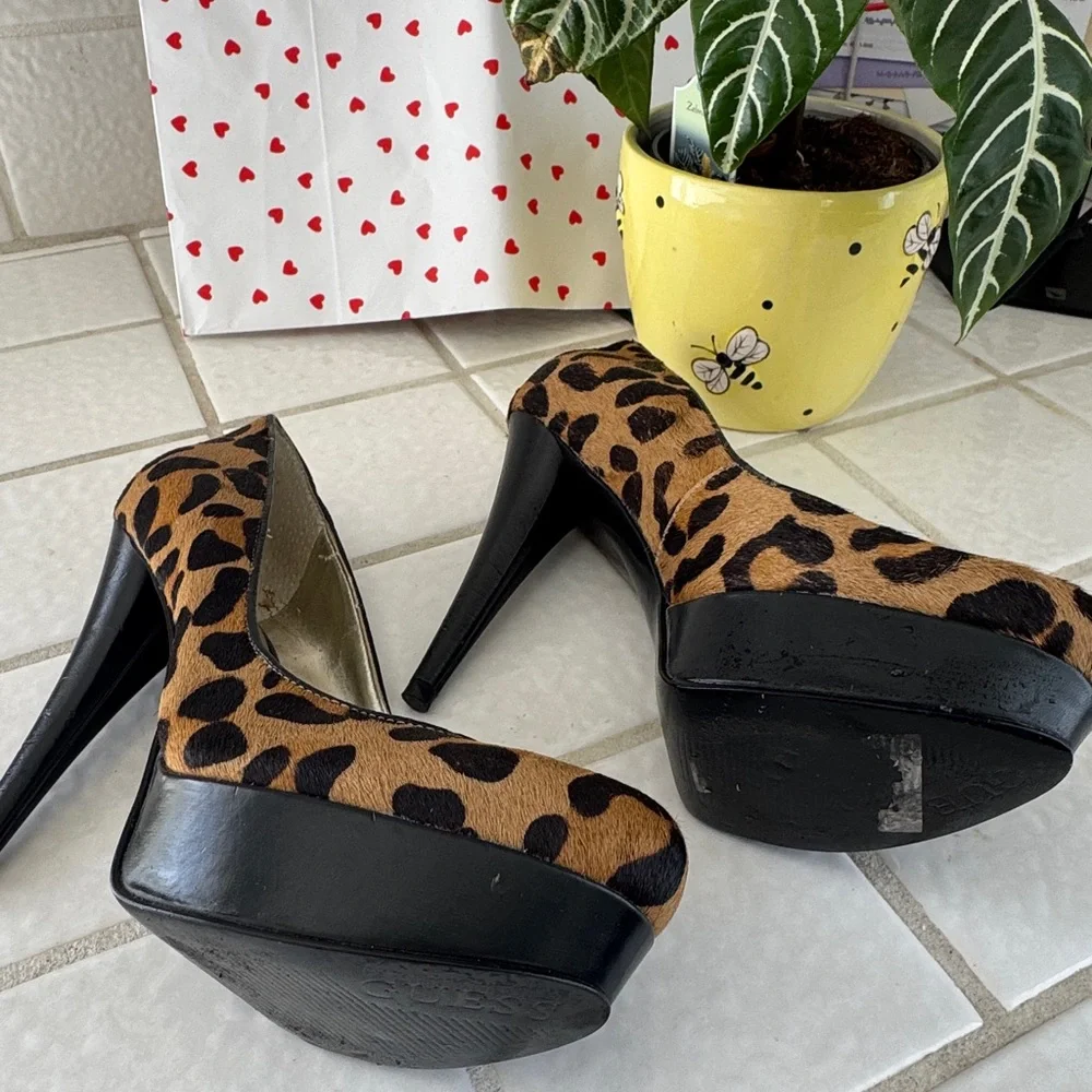 GUESS Leopard-Print High Heel Pumps in Brown and Black - Picture 2 of 5